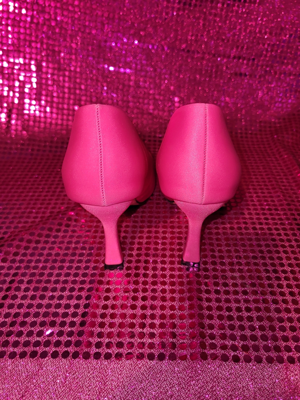 Source Unknown Bright Hot Pink Pointed-Toe Pumps - Picture 3 of 4